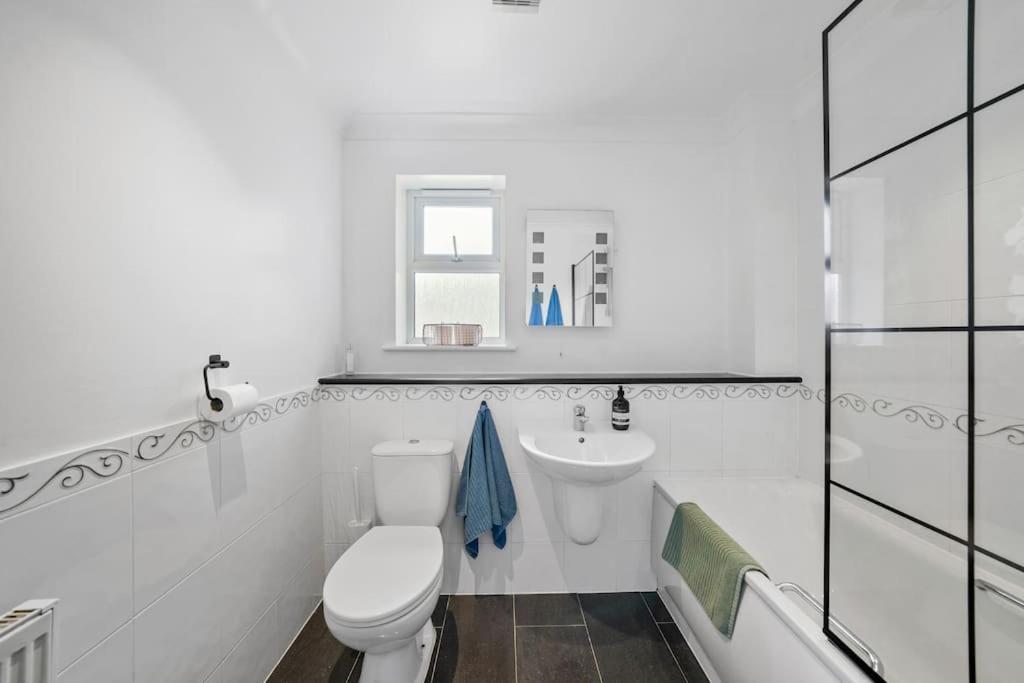 Modern Apartment Near Old Town With Parking Margate Extérieur photo