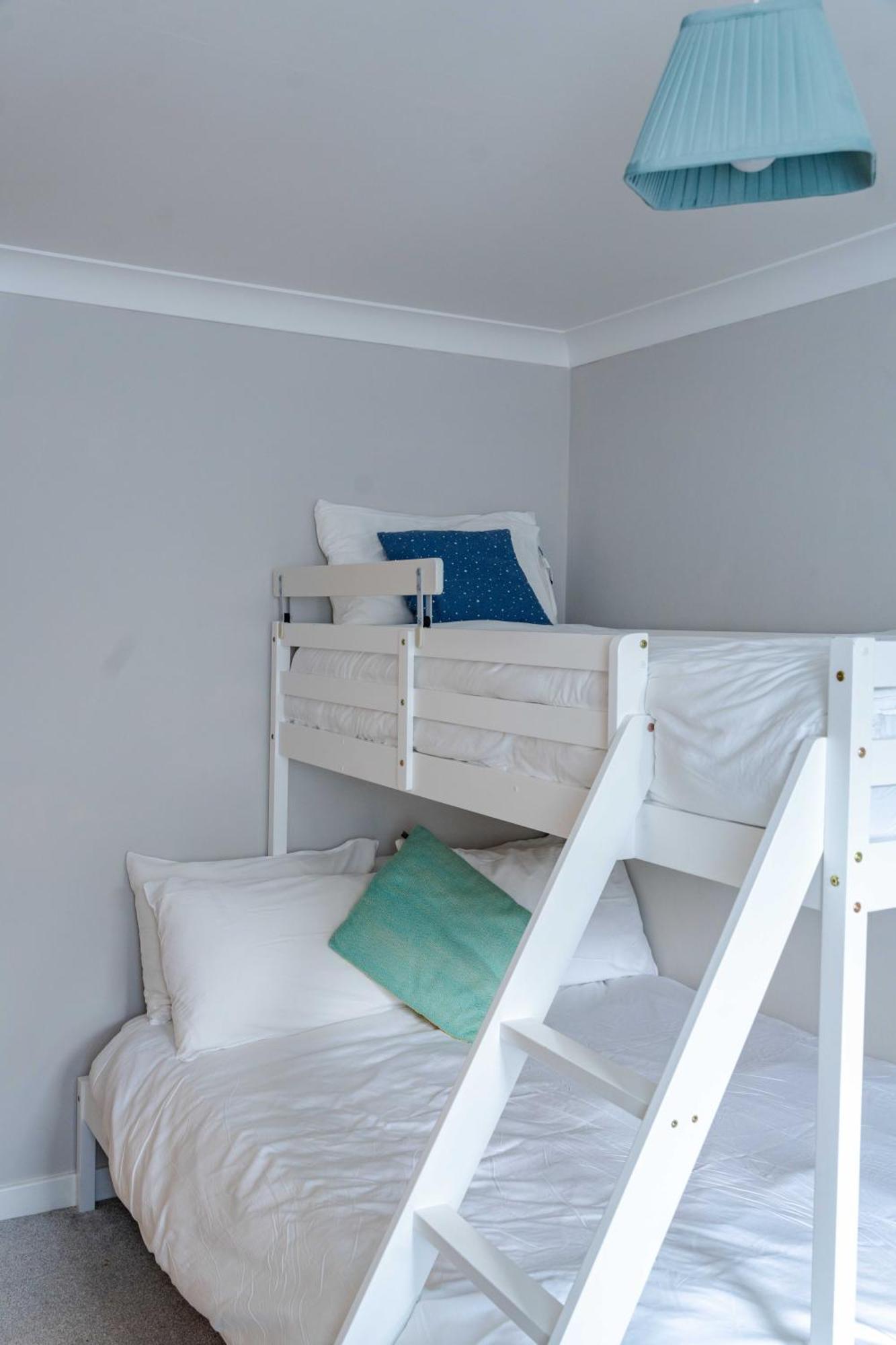 Modern Apartment Near Old Town With Parking Margate Extérieur photo